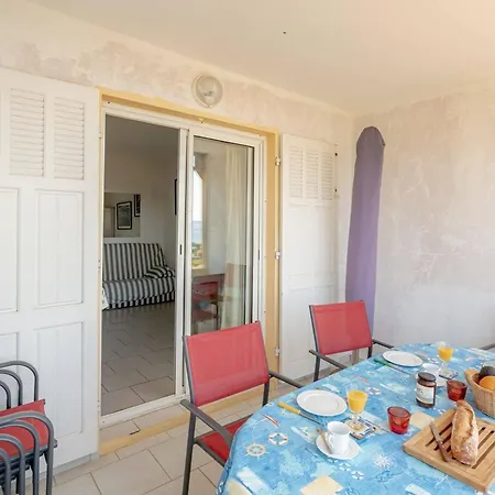 Chaleureux Avec Terrasse Et Parking Au Lavandou - Fr-1-816-2 Ле-Лаванду